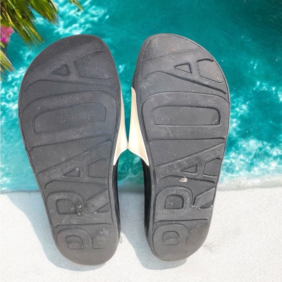Prada 20mm Logo Embossed Rubber Slides - Picture 2 of 4